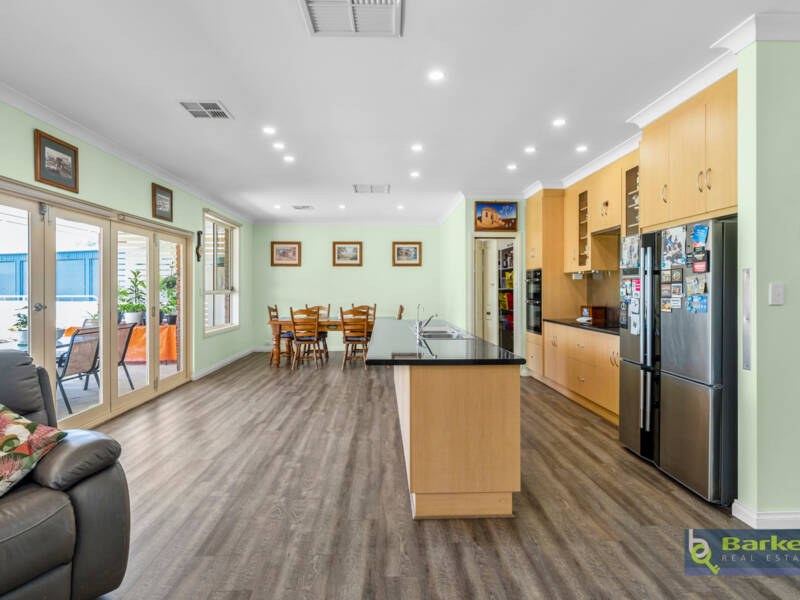 114 Fiddlewood Drive, FREELING, SA 5372 AUS