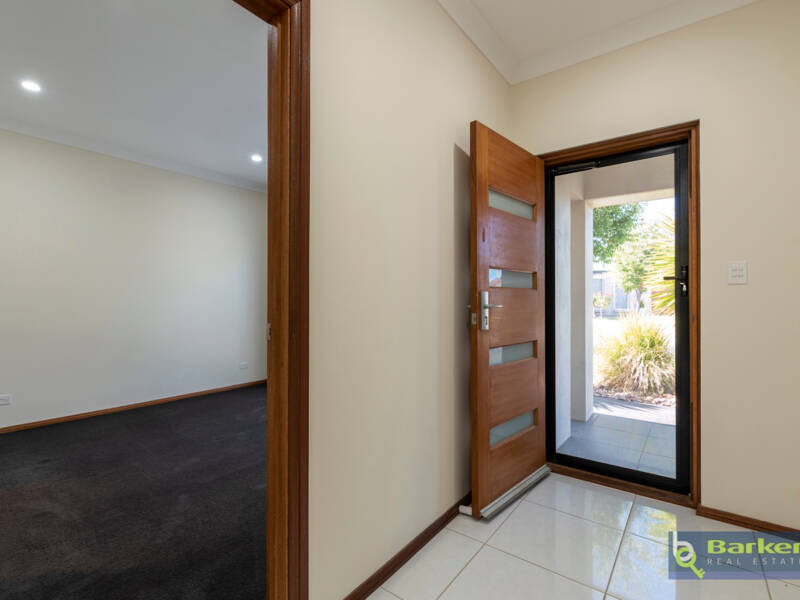 24 Campbell Circuit, GAWLER EAST, SA 5118 AUS