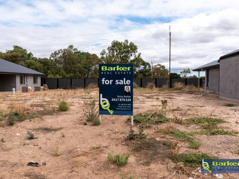 15 Giovanni Drive, ANGLE VALE, SA 5117 AUS