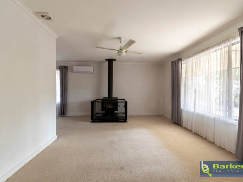 75 Queen Street, WILLIAMSTOWN, SA 5351 AUS