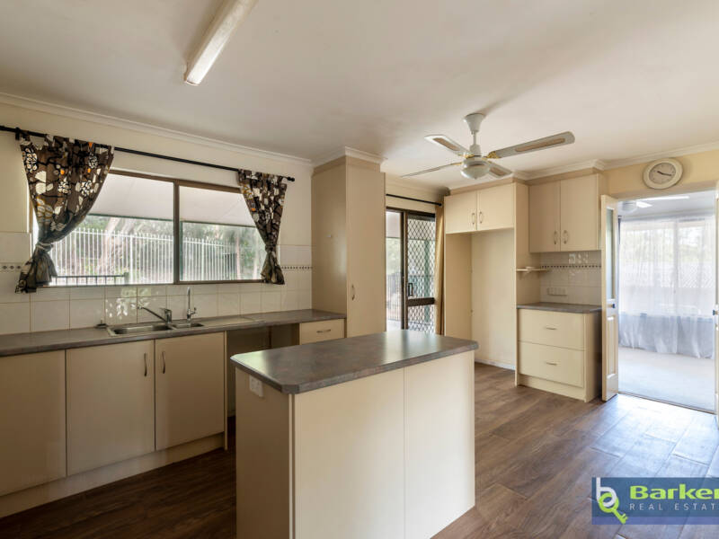 75 Queen Street, WILLIAMSTOWN, SA 5351 AUS