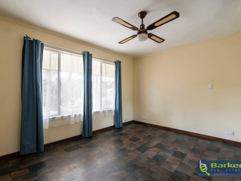 75 Queen Street, WILLIAMSTOWN, SA 5351 AUS