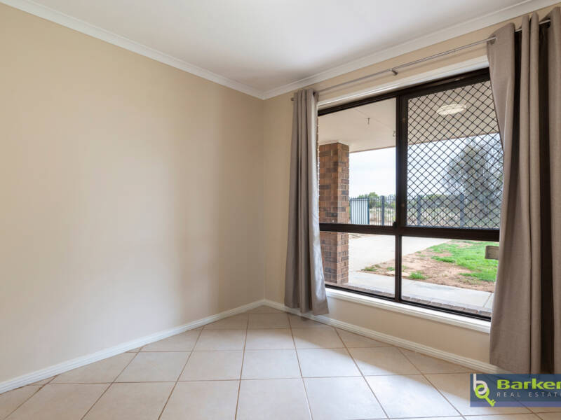 1 East Terrace, WINDSOR, SA 5501 AUS