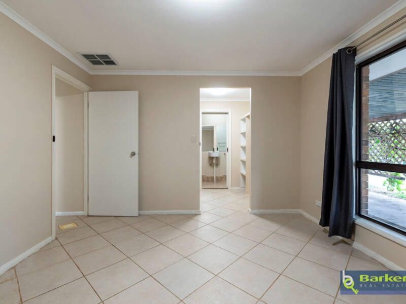 1 East Terrace, WINDSOR, SA 5501 AUS