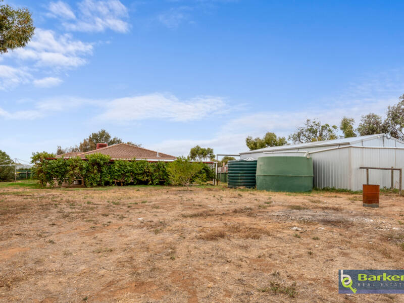 1 East Terrace, WINDSOR, SA 5501 AUS