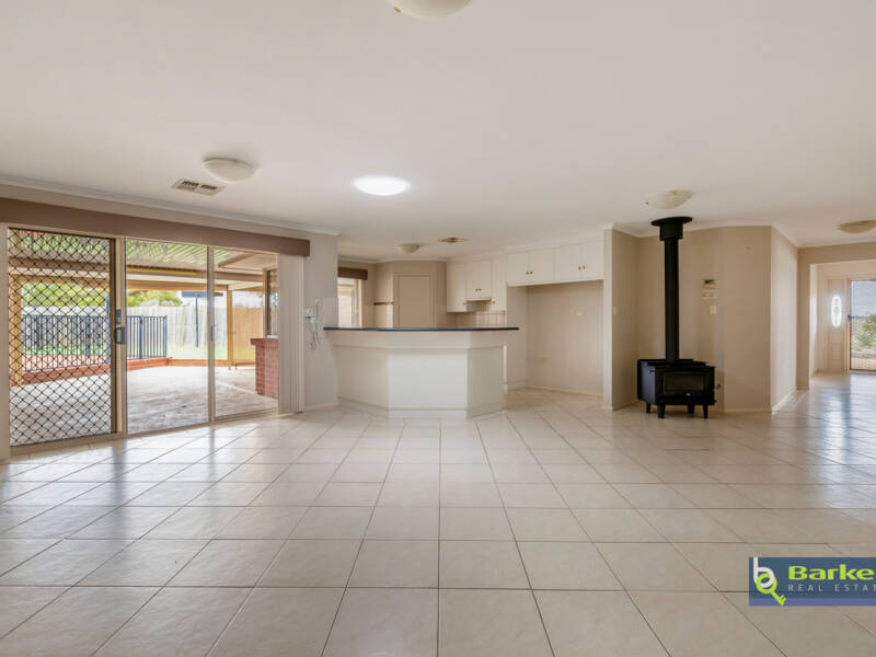 34 Windmill Road, TWO WELLS, SA 5501 AUS