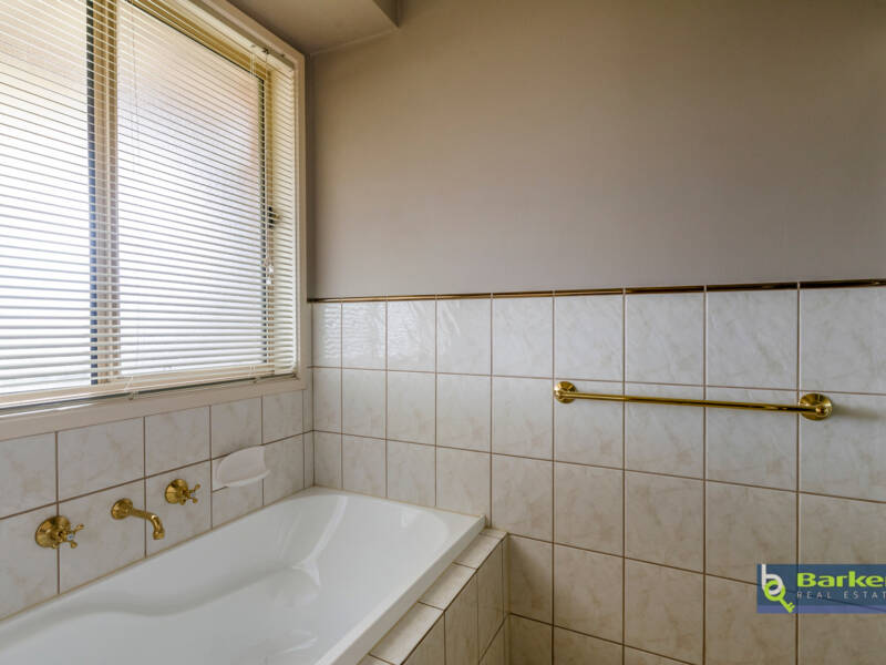 34 Windmill Road, TWO WELLS, SA 5501 AUS