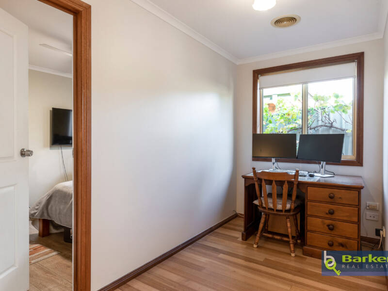 25 Goldfinch Way, HEWETT, SA 5118 AUS