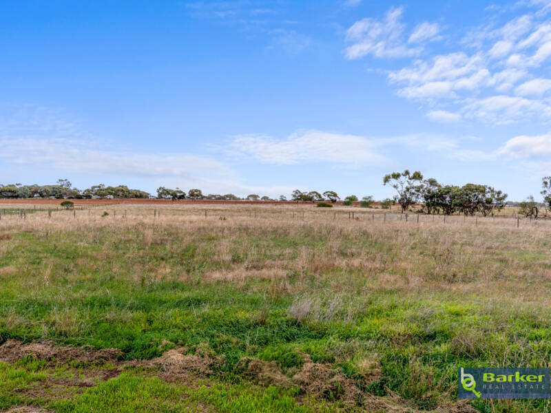 170 Boundary Road, FISCHER, SA 5502 AUS