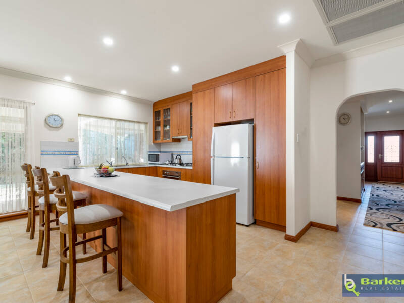 77 Kingfisher Drive, HEWETT, SA 5118 AUS