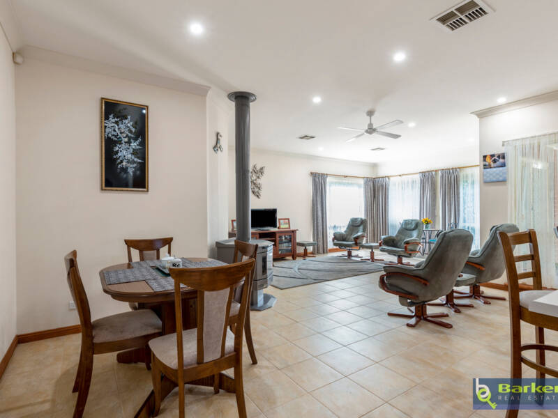 77 Kingfisher Drive, HEWETT, SA 5118 AUS