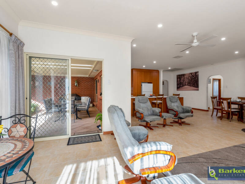 77 Kingfisher Drive, HEWETT, SA 5118 AUS