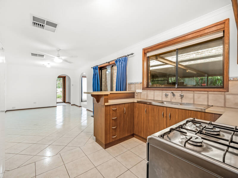 22 Lisbon Road, CRAIGMORE, SA 5114 AUS