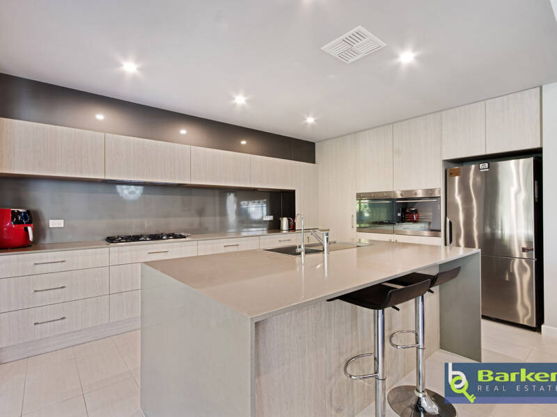 33 Easton Drive, GAWLER EAST, SA 5118