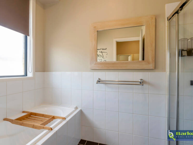 4 John Schulz Court, TANUNDA, SA 5352 AUS