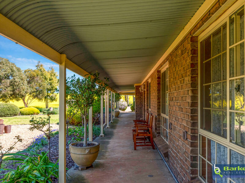 875 Sturt Highway, SHEA-OAK LOG, SA 5371 AUS