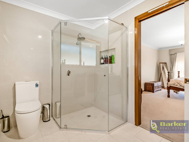 18 Kingfisher Drive, HEWETT, SA 5118 AUS