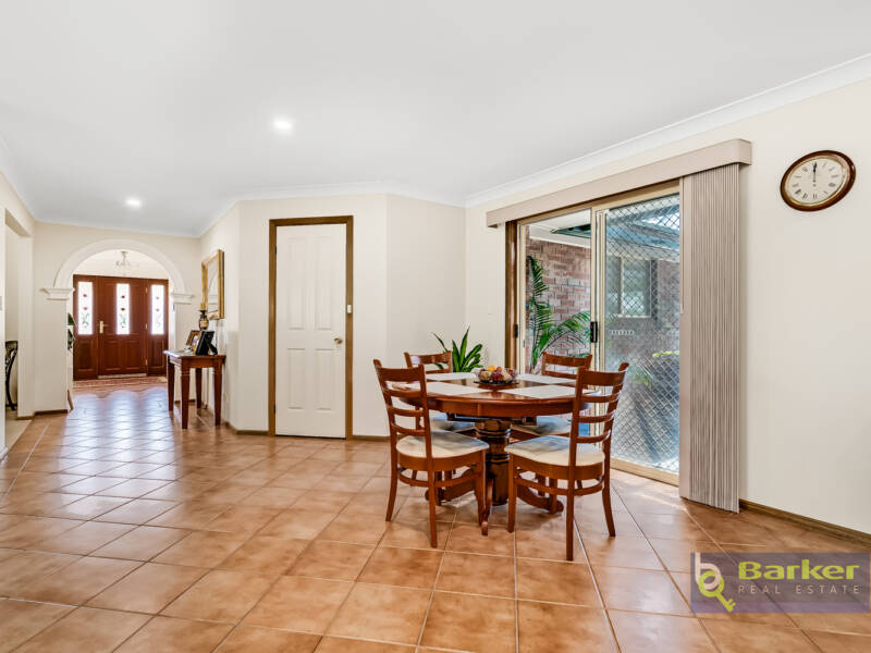 18 Kingfisher Drive, HEWETT, SA 5118 AUS