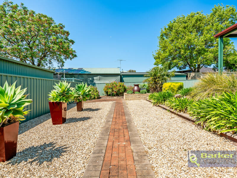 18 Kingfisher Drive, HEWETT, SA 5118 AUS