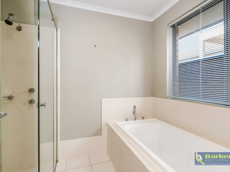 16 St Germain Avenue, ANDREWS FARM, SA 5114 AUS