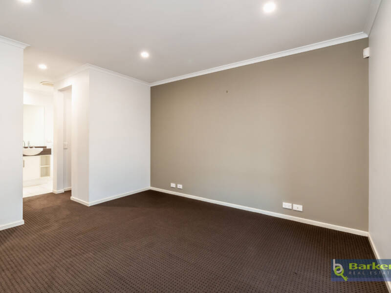 16 St Germain Avenue, ANDREWS FARM, SA 5114 AUS