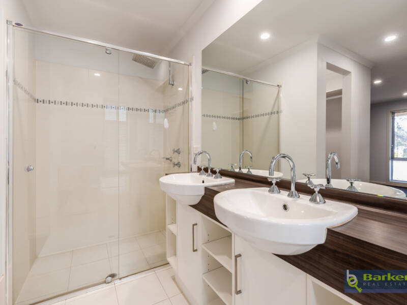 16 St Germain Avenue, ANDREWS FARM, SA 5114 AUS