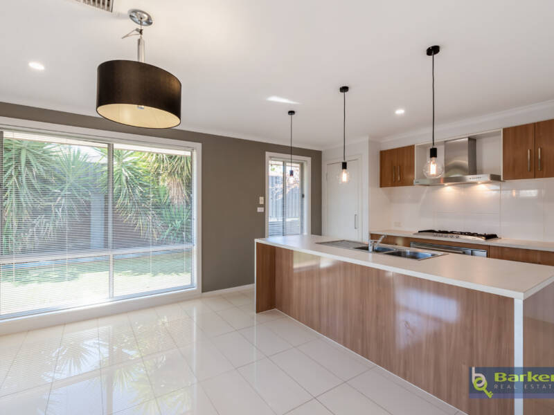 16 St Germain Avenue, ANDREWS FARM, SA 5114 AUS
