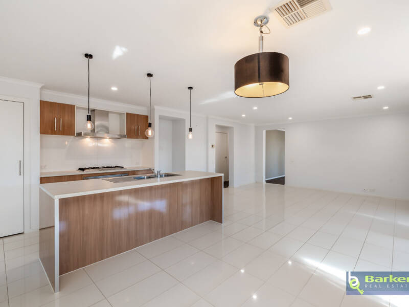 16 St Germain Avenue, ANDREWS FARM, SA 5114 AUS