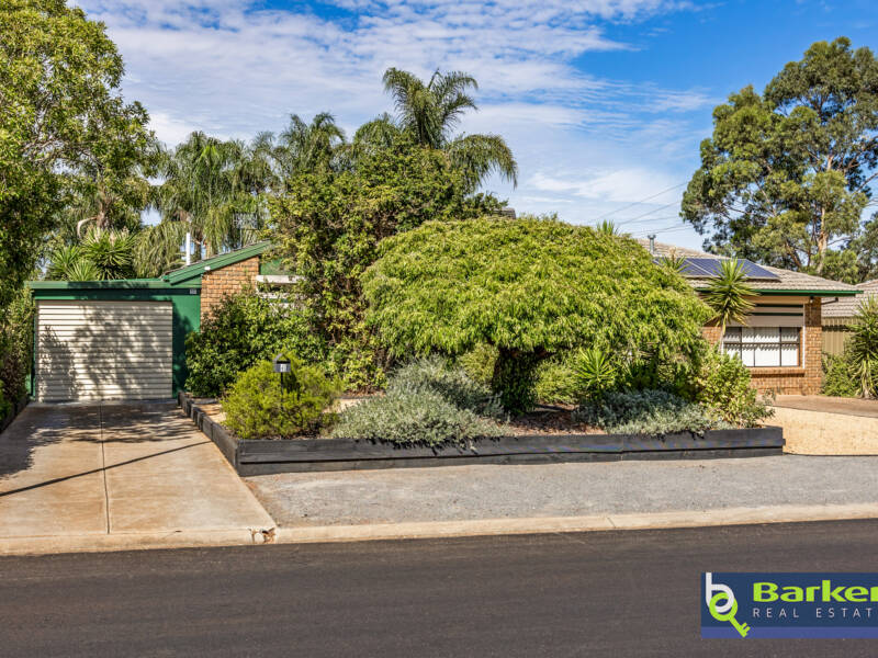 4 Baldina Crescent, CRAIGMORE, SA 5114 AUS