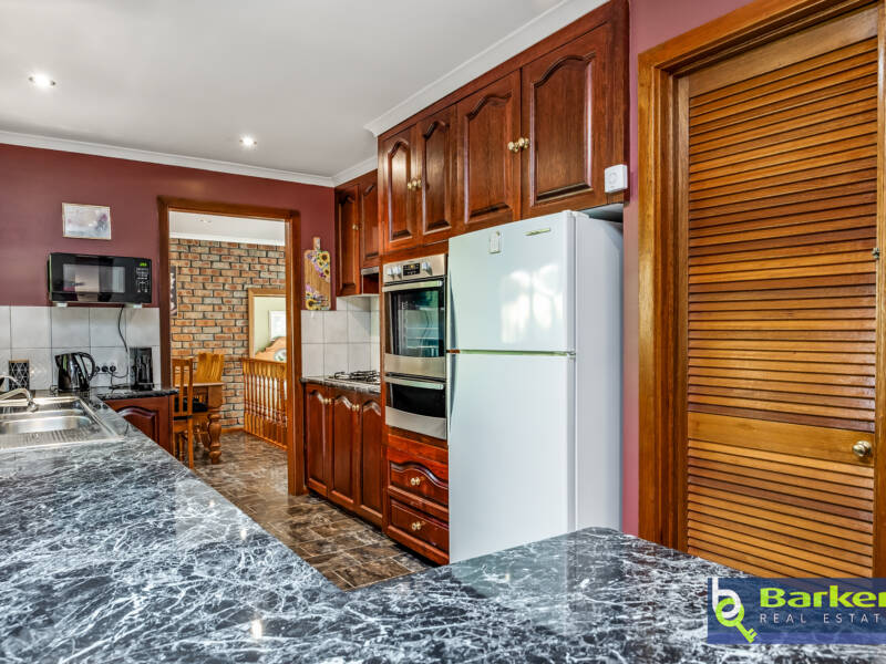 4 Baldina Crescent, CRAIGMORE, SA 5114 AUS