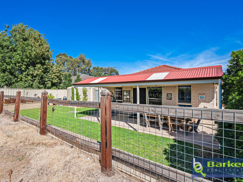 15B Walden Street, TANUNDA, SA 5352 AUS