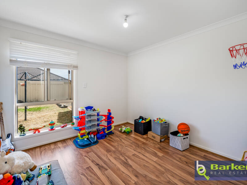 5 Koch Street, FREELING, SA 5372 AUS