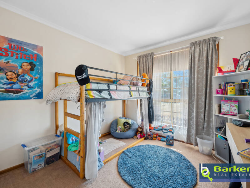 21 Houston Court, EVANSTON GARDENS, SA 5116 AUS