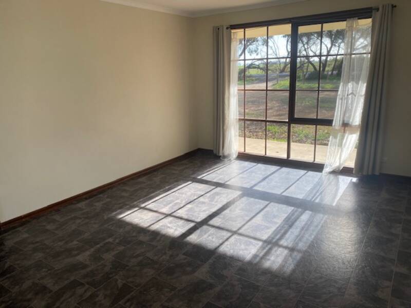 1139 Redbanks Road, REEVES PLAINS, SA 5502 AUS