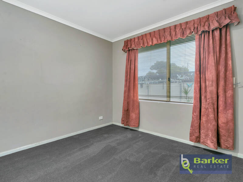 27 Castle Court, BLAKEVIEW, SA 5114 AUS