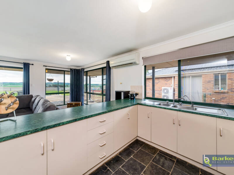 22 Fiddlewood Drive, FREELING, SA 5372 AUS