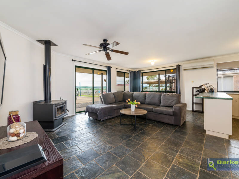 22 Fiddlewood Drive, FREELING, SA 5372 AUS