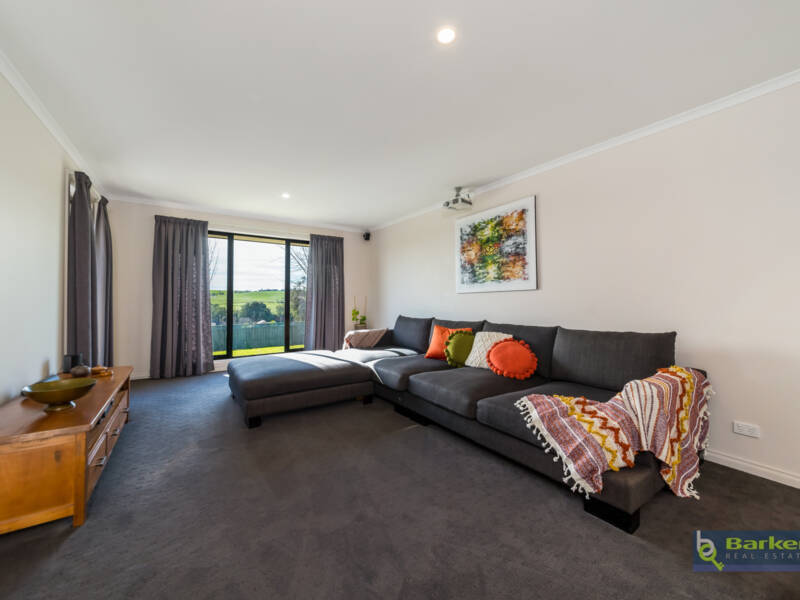 21 Burke Parade, HEWETT, SA 5118 AUS