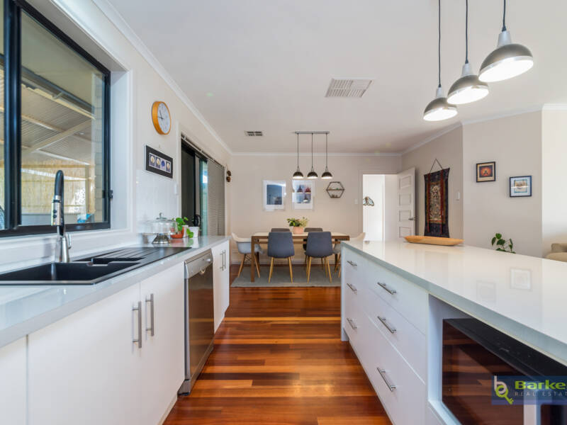 21 Burke Parade, HEWETT, SA 5118 AUS