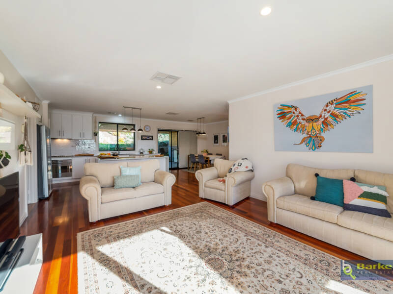 21 Burke Parade, HEWETT, SA 5118 AUS