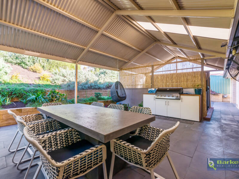 21 Burke Parade, HEWETT, SA 5118 AUS