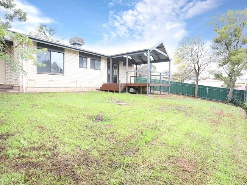 25 Coombe Street, GAWLER EAST, SA 5118 AUS