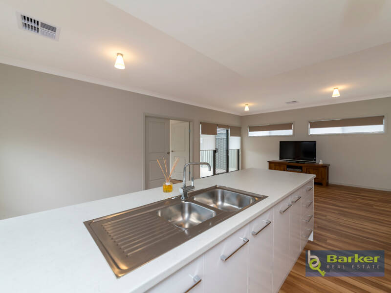 9 Hampel Court, EVANSTON SOUTH, SA 5116 AUS