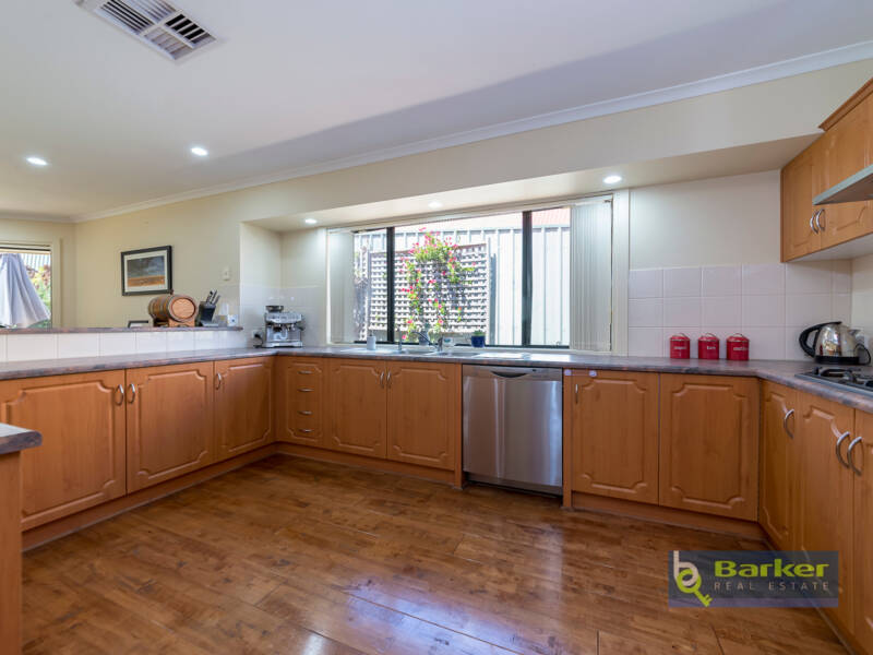 13 Falcon Drive, HEWETT, SA 5118 AUS