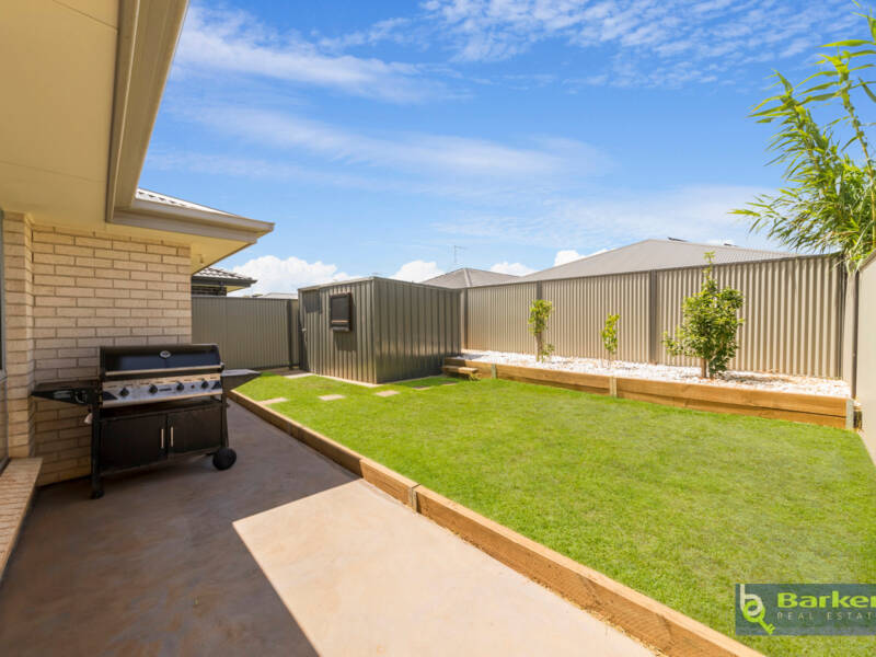 50 Edward John Parade, EYRE, SA 5121 AUS