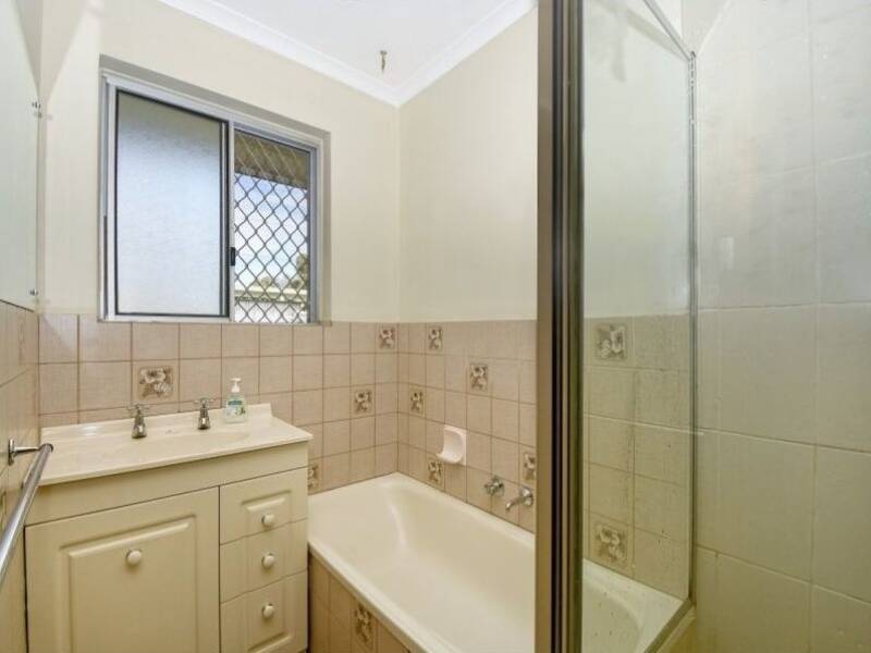 Unit 2, 2 Dean Street, GAWLER WEST, SA 5118 AUS